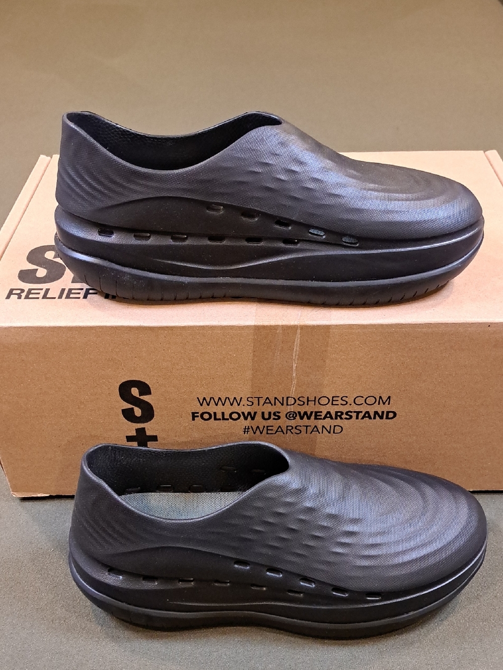 Stand+ AntiGrav 2 - Color: Onyx - Size: Women: 8.5